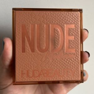 Huda beauty obsessions palette